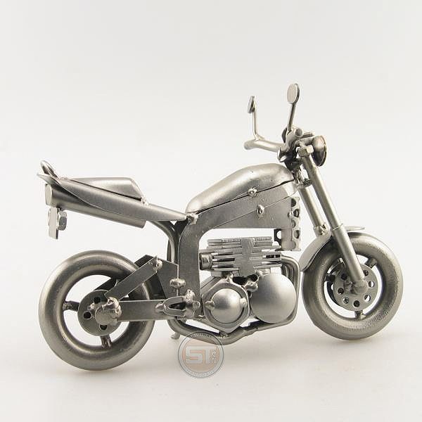 Streetfigher Motorcycle metal art figurine