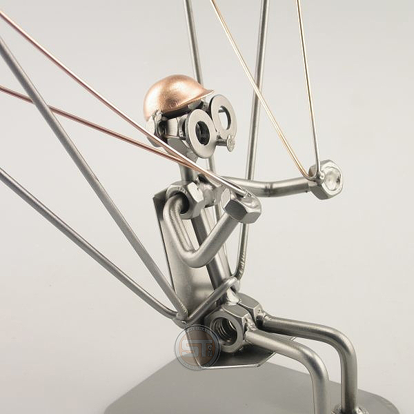 Steelman Parasailing metal art figurine